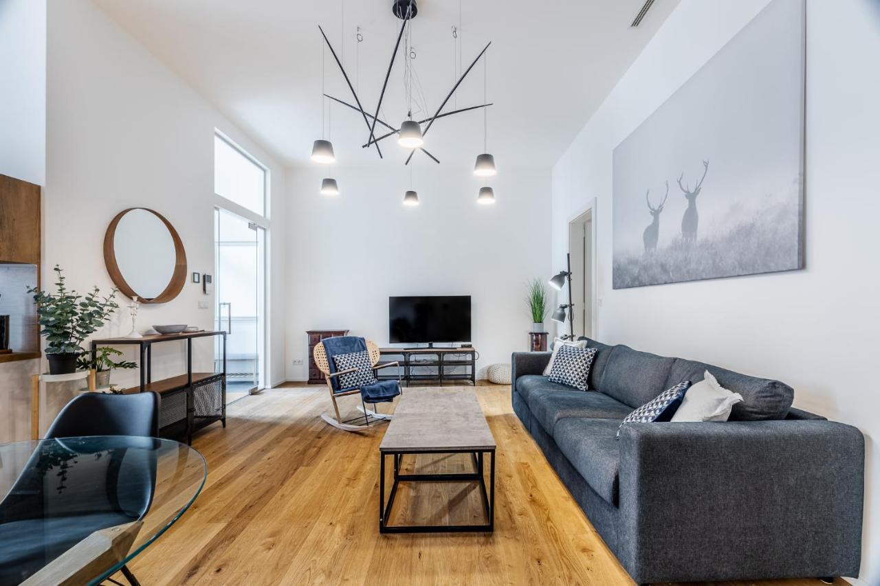 Elegant Apartments Located In The Centre Of Prague Praga Exterior foto