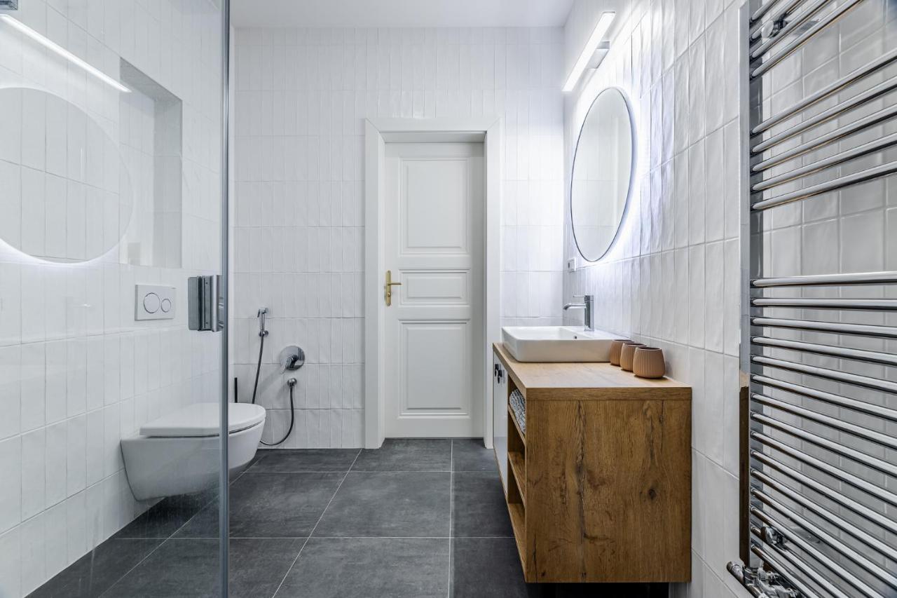 Elegant Apartments Located In The Centre Of Prague Praga Exterior foto